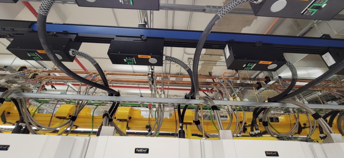 overhead bus overhead bus