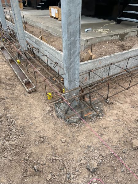 screen wall grade beam screen wall grade beam